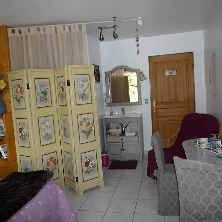 Le Verger Du Sausset Guest house 3*